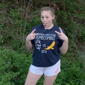 Meet your Posher, Brenna